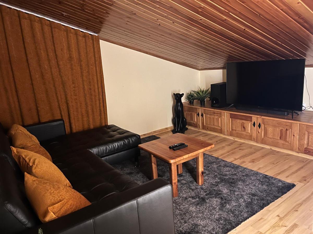Gósol Hostal Cal Francisco מראה חיצוני תמונה