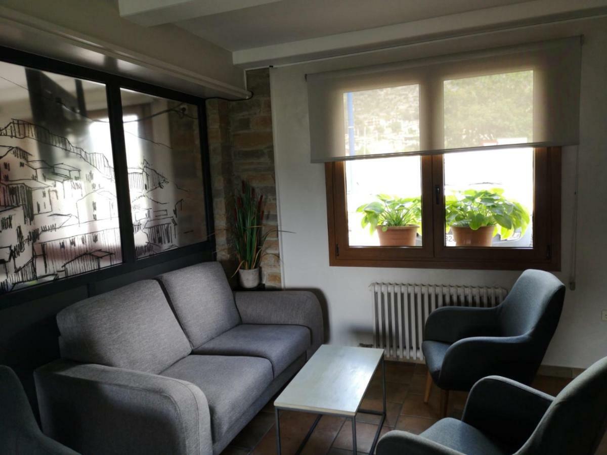 Gósol Hostal Cal Francisco מראה חיצוני תמונה